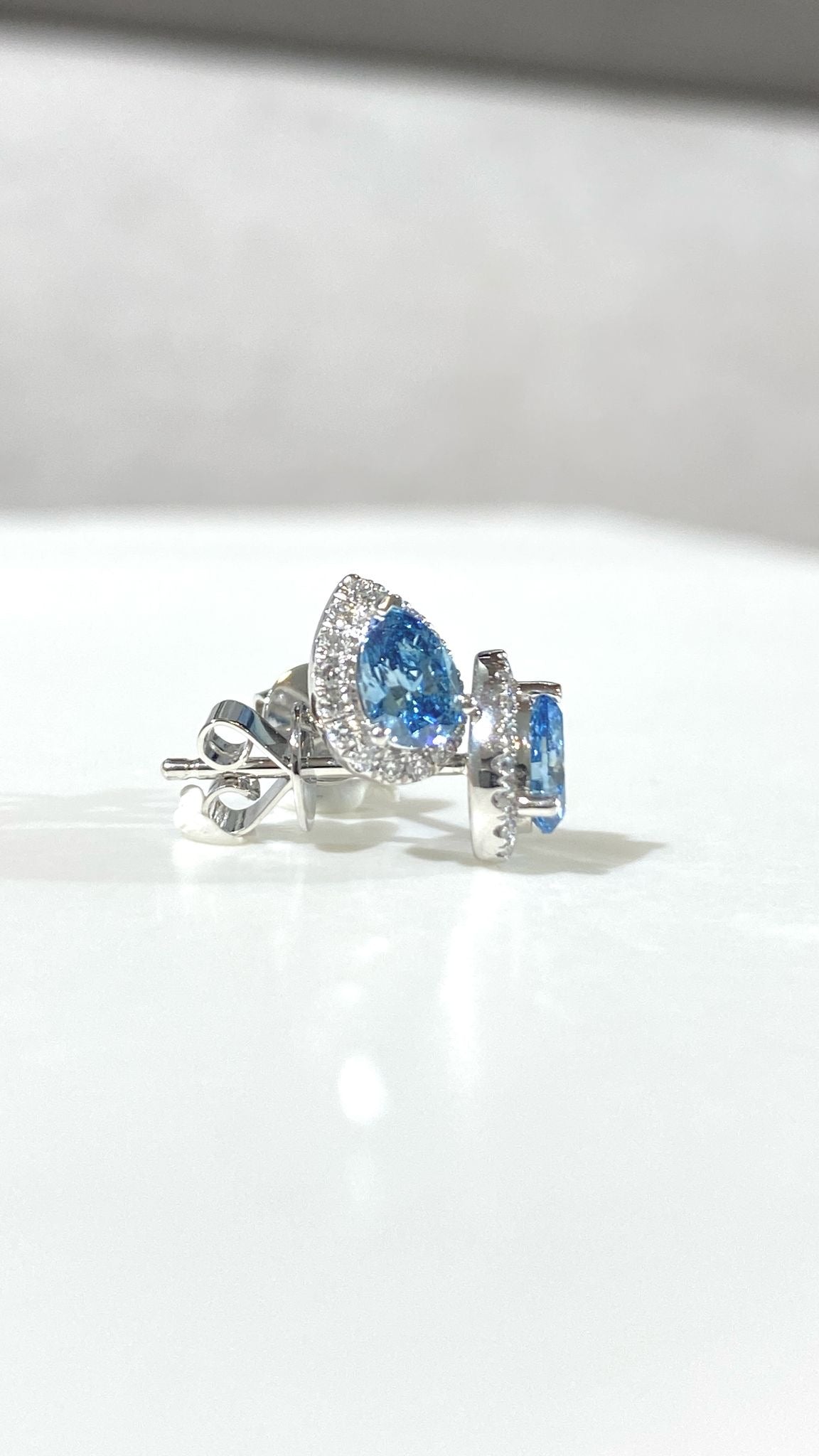 培育鑽石Fancy Blue 0.3ct耳環 Lab grown diamond earrings