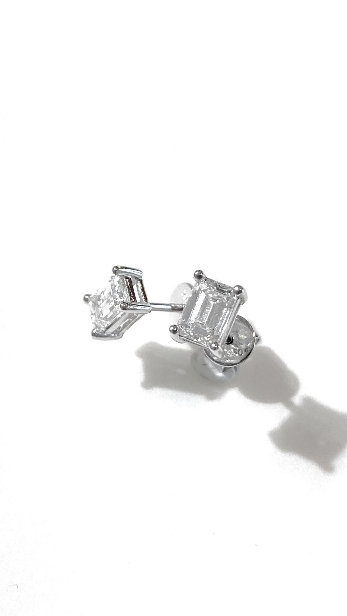 培育鑽石0.4ct祖母綠形配0.5ct梨形鉑金耳環 lab grown diamond Emerald & Pear Platinum earrings