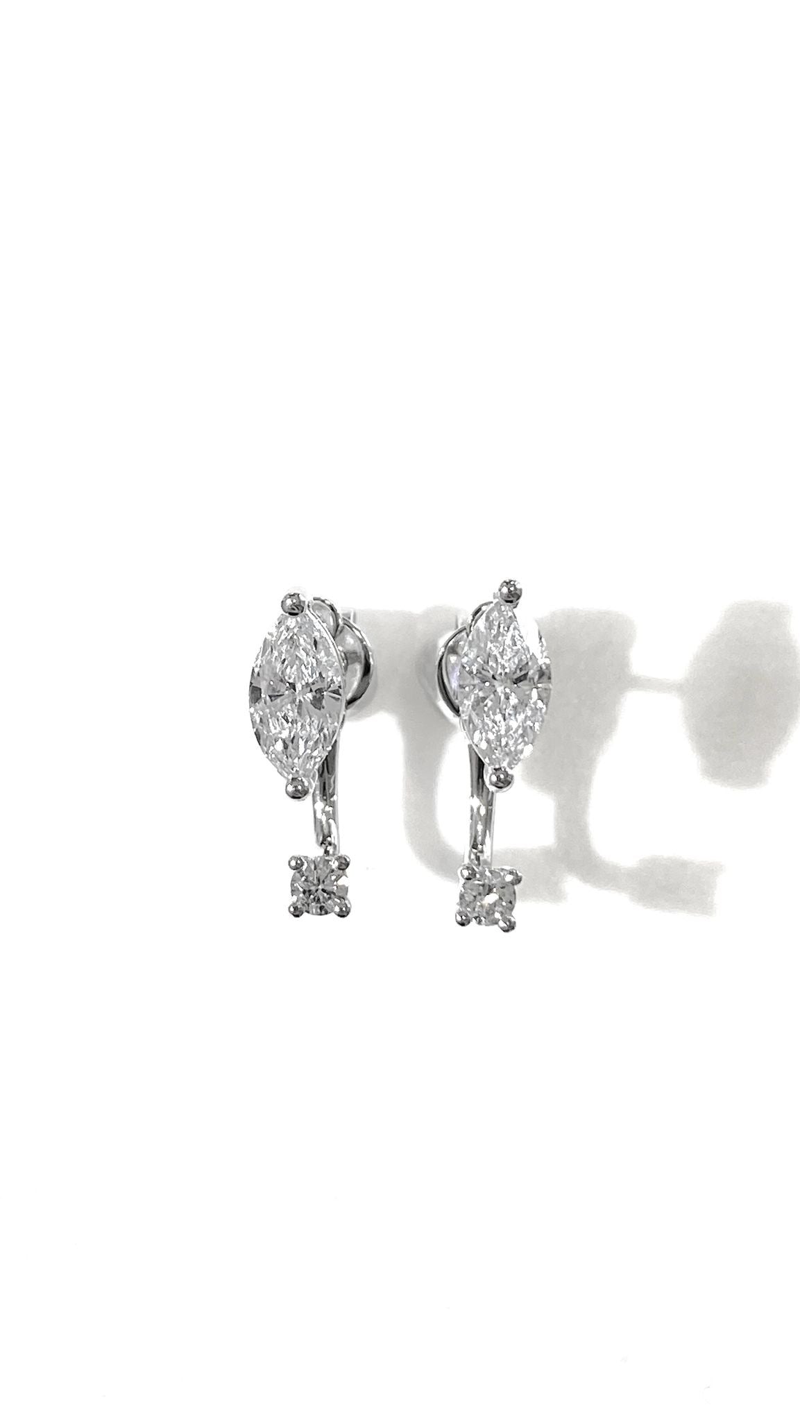 培育鑽石0.46ct馬眼形配0.066圓石鉑金耳環 lab grown diamond Marquise & Round Platinum earrings
