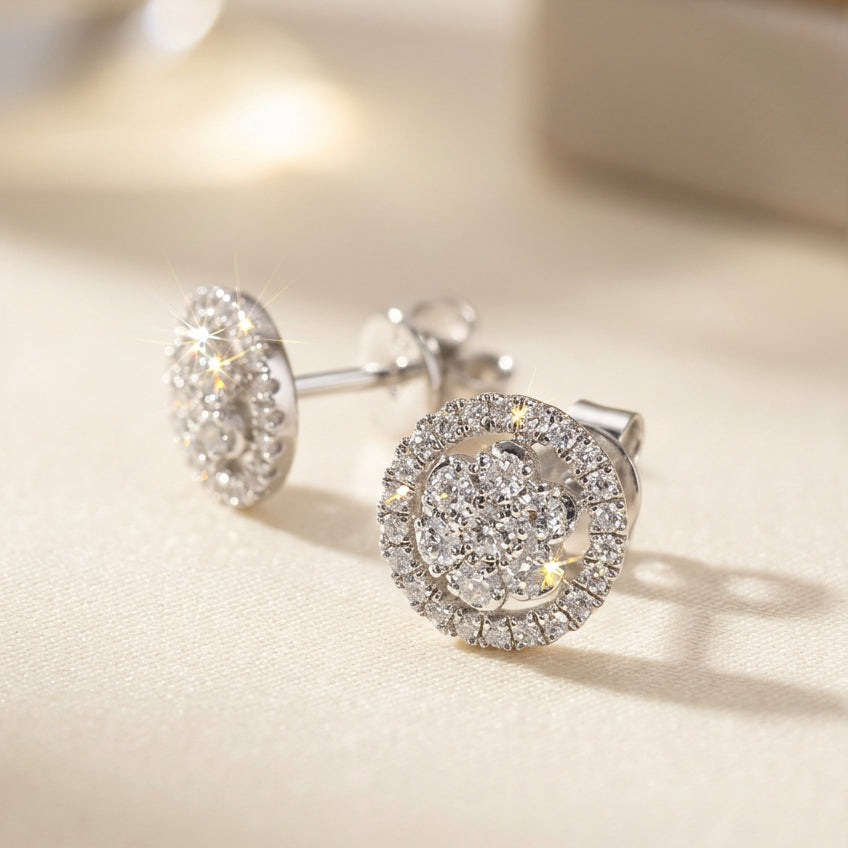 Lab grown diamond
Earrings培育鑽石耳環