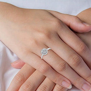 Engagement Ring 0.31 ctw SJR55518RD培育鑽石戒指
