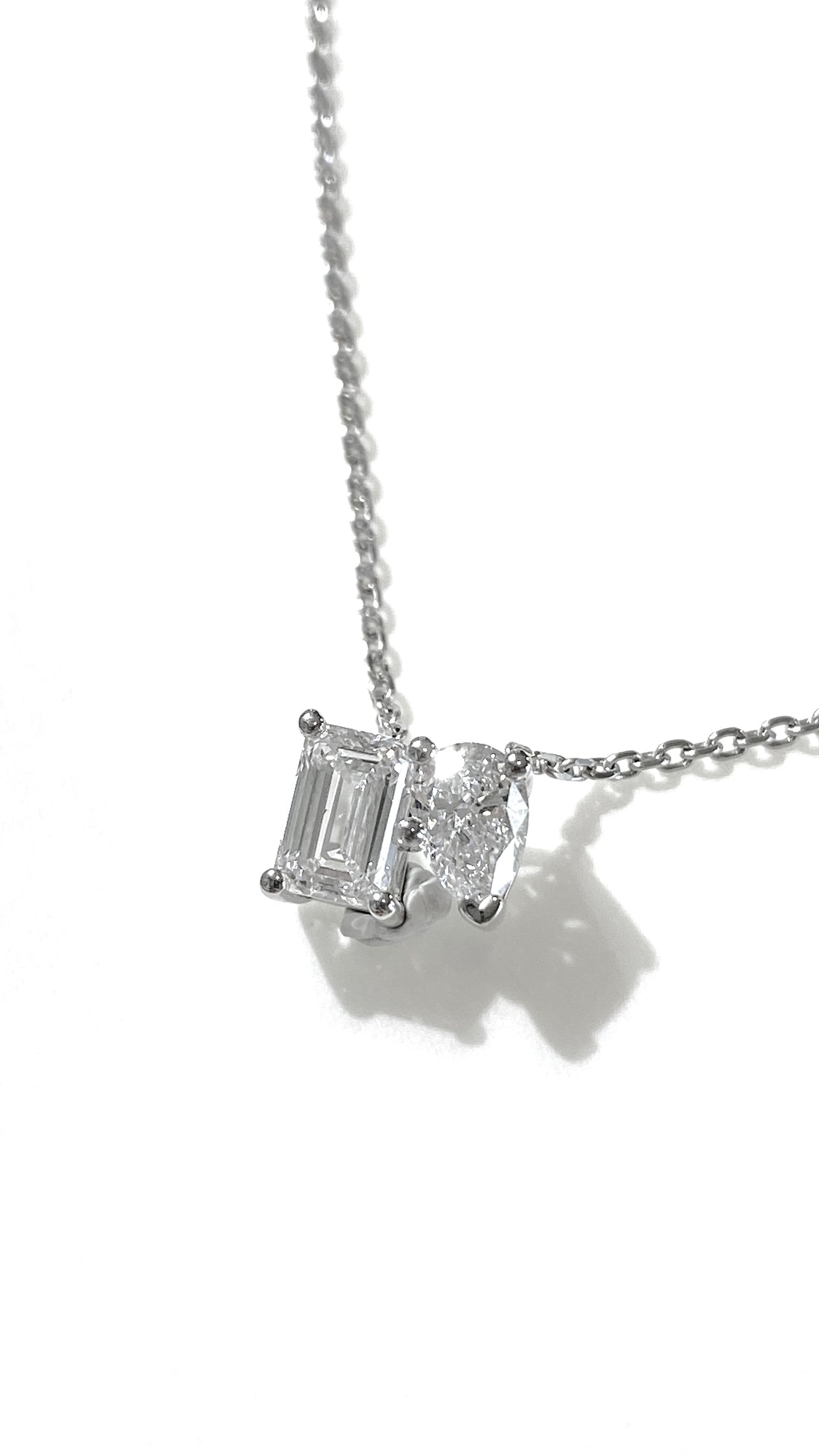 培育鑽石鉑金頸鏈 祖母綠形加梨形 1.03ct lab grown diamond Emerald & Pear  Cut platinum Pendant