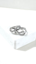 將圖片載入圖庫檢視器 培育鑽石電鍍白耳環 0.093ct Lab grown diamond earrings
