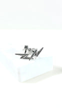 將圖片載入圖庫檢視器 培育鑽石電鍍白耳環 0.015ct Lab grown diamond earrings
