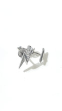 將圖片載入圖庫檢視器 培育鑽石電鍍白耳環 0.015ct Lab grown diamond earrings
